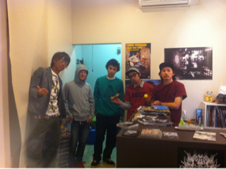 image-20120406025111.png